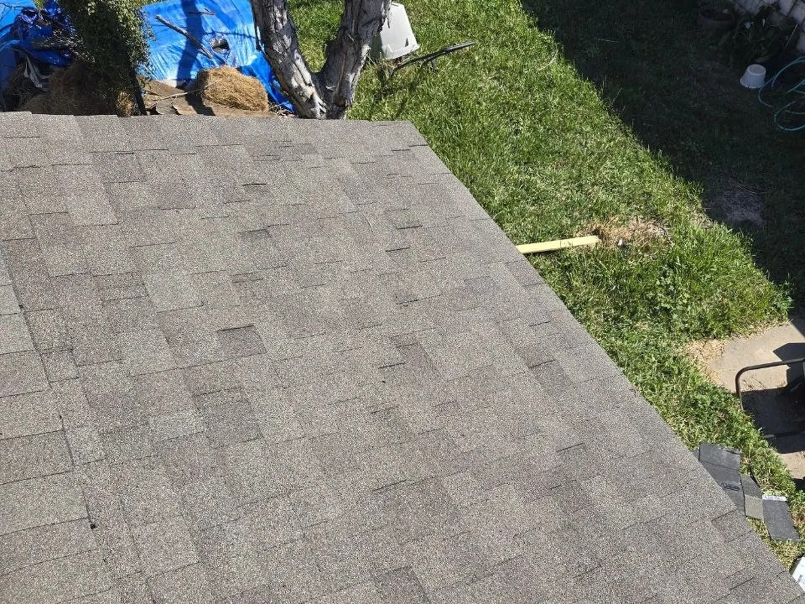 Houston roofing crew at work